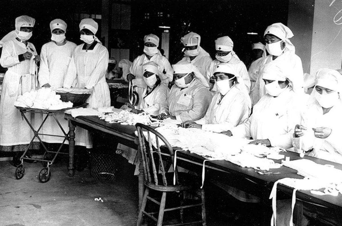 Pandemia nie spadła z nieba. Podsumowanie pierwszych tygodni narodowej kwarantanny