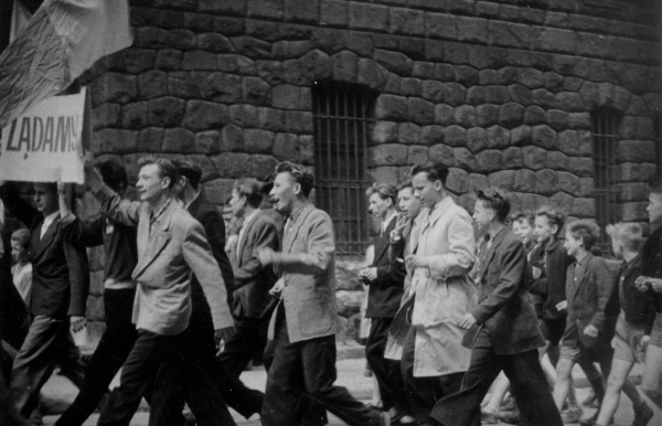 Robotniczy zryw i święta pamięć